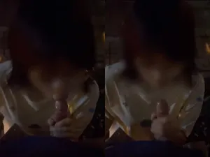 Cởi quần bắt người tình kính cận mút cu